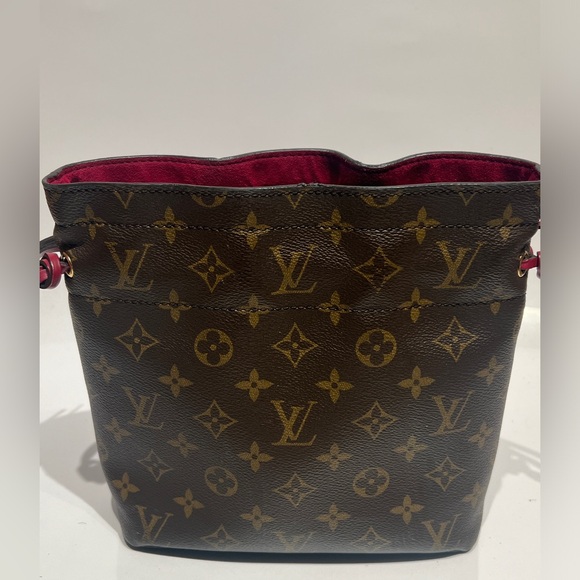 Louis Vuitton monogram pouch noe bag - Picture 2 of 10